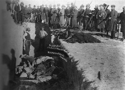 Le Massacre de Wounded Knee; symbole tragique de l'expansionnisme américain et la fin d'une époque pour les peuples amérindiens